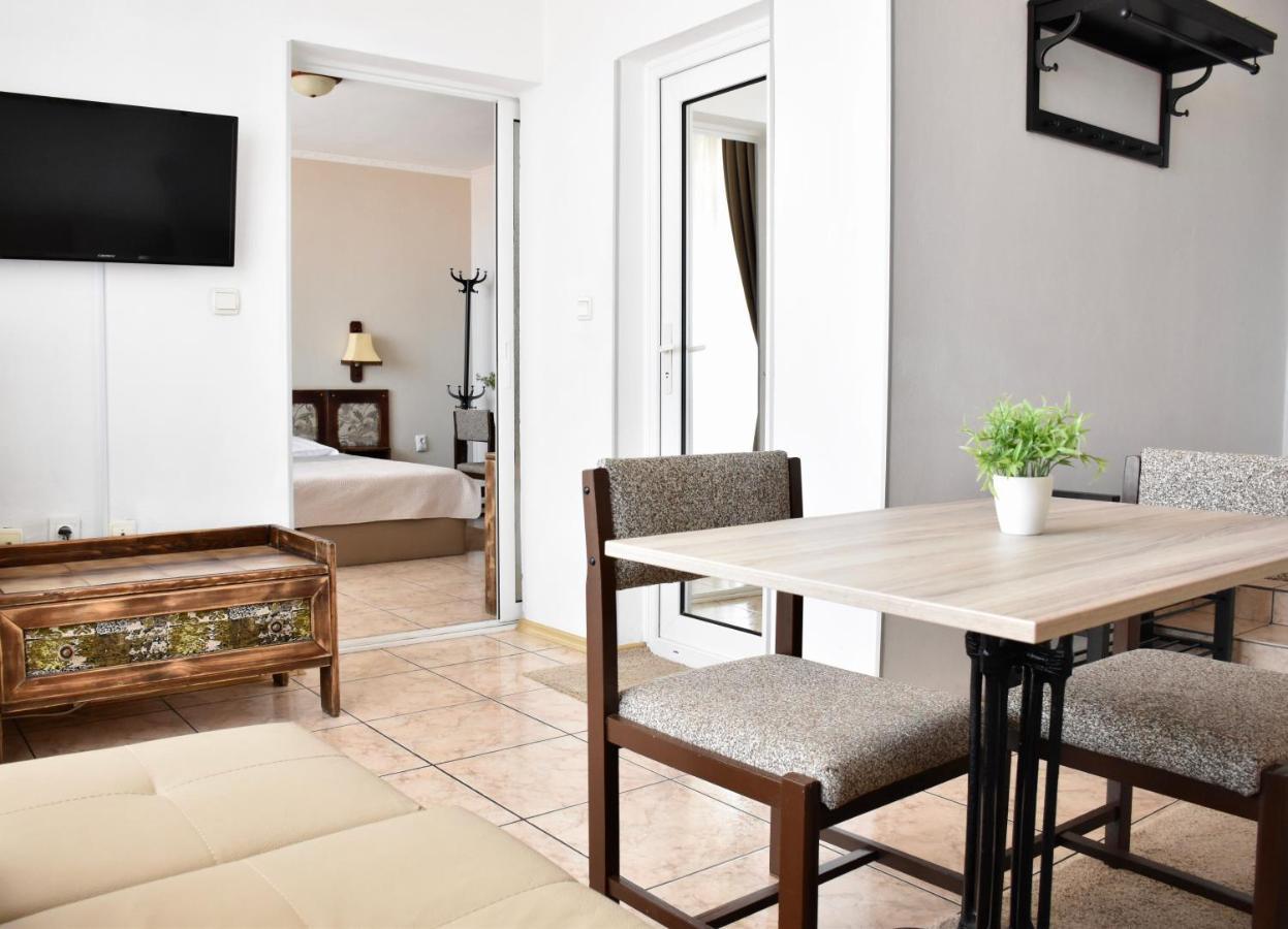 Family Hotel Apolonia Süzebolu Dış mekan fotoğraf