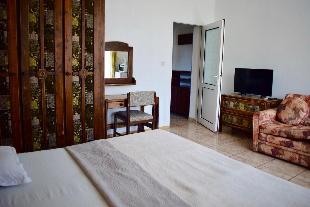 Family Hotel Apolonia Süzebolu Dış mekan fotoğraf